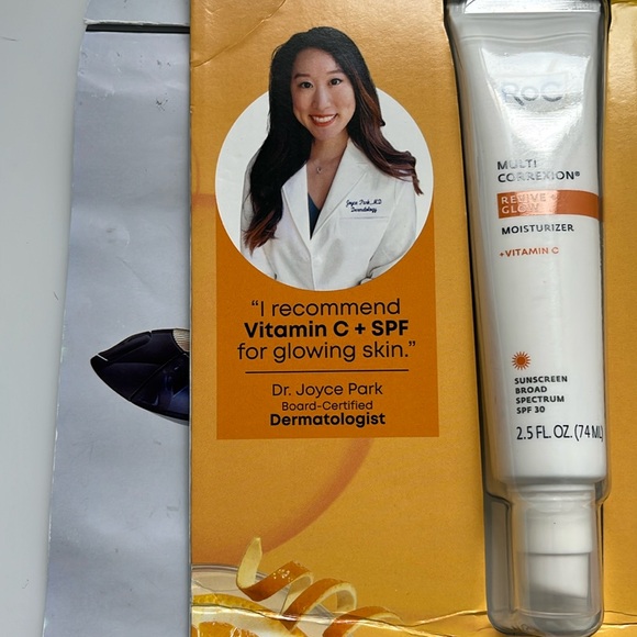 NWT ROC Multi Correxion Revive + Glow Moisturizer 2.5oz new sealed exp 2027 - Picture 1 of 7